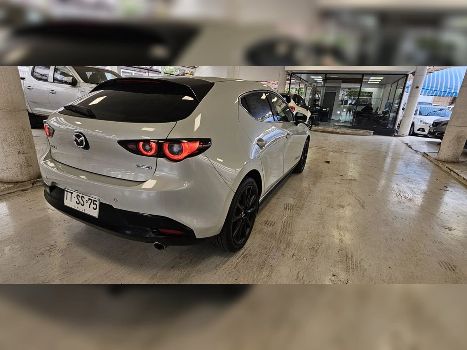 Mazda 3 SPORT CORE AT 2025 2025 - Foto 5 de 15