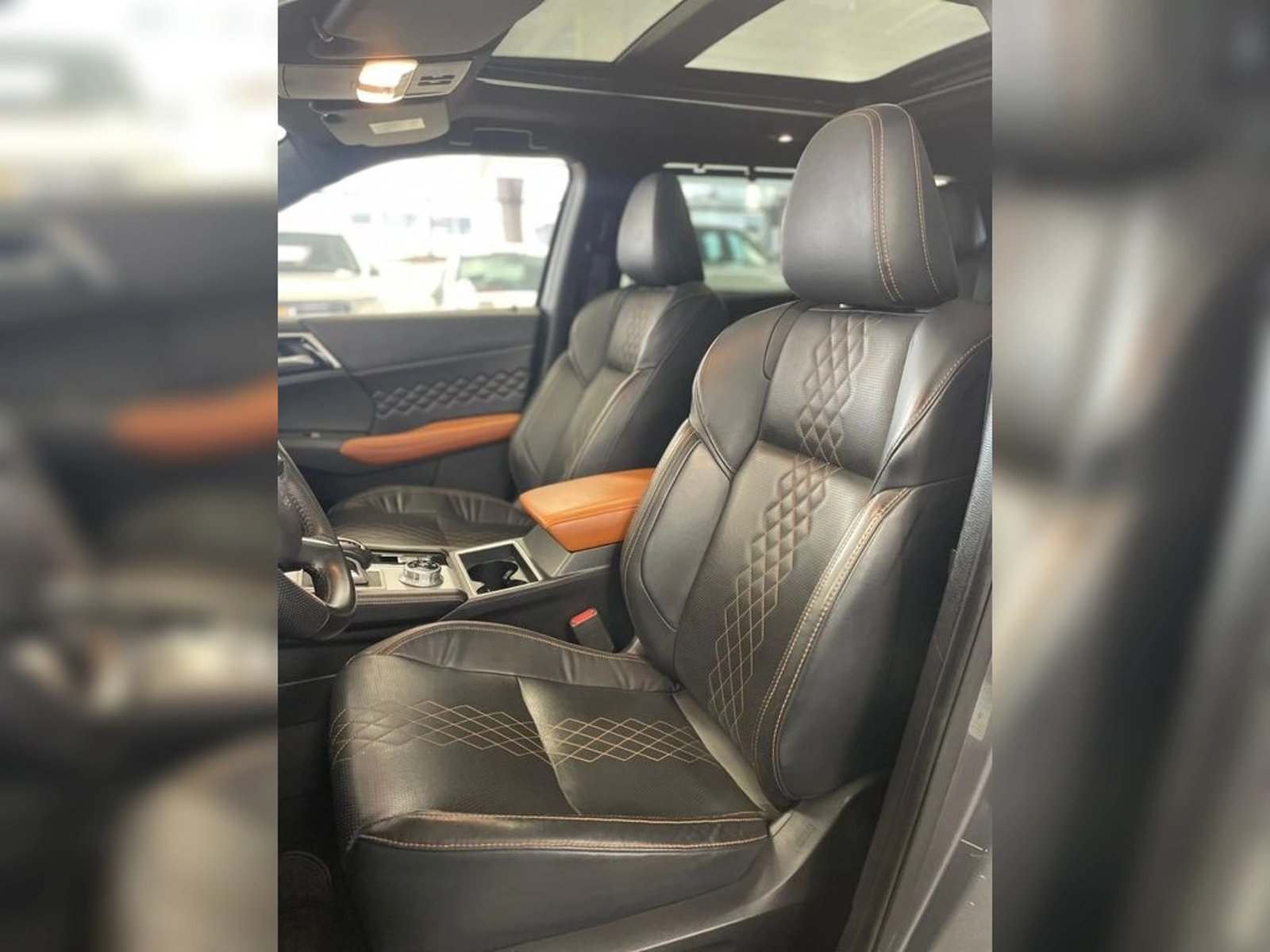 MITSUBISHI OUTLANDER 2.4 GLX + AT 4X4 2023 - Imagen 12 de 16
