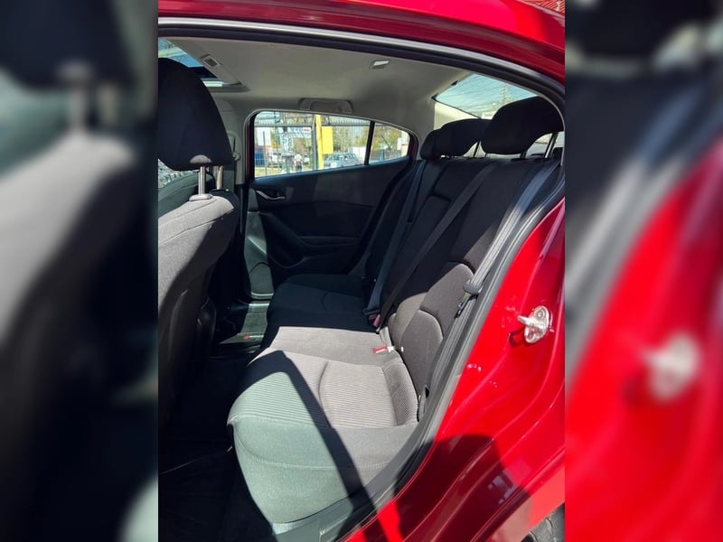 Mazda 3 SEDAN 2.0 AT HWKS70 2016 - Imagen 5 de 13