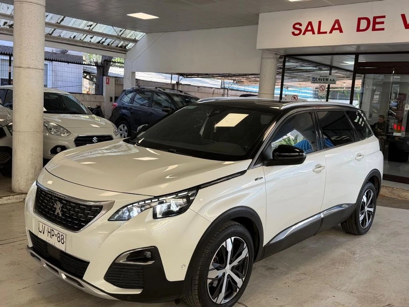 Peugeot 5008 GT LINE 2020 - Foto 2 de 14
