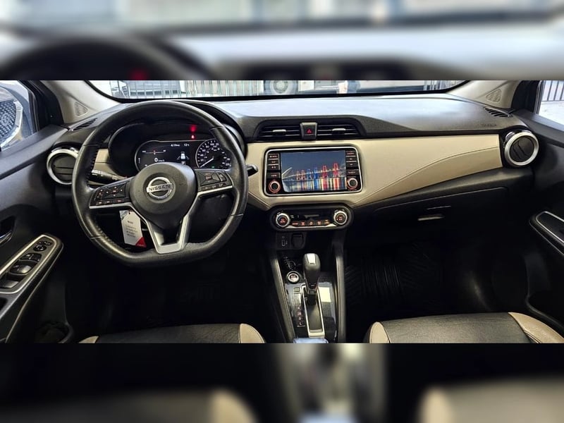 Nissan VERSA CVT 1.6 2022 - Imagen 6 de 10