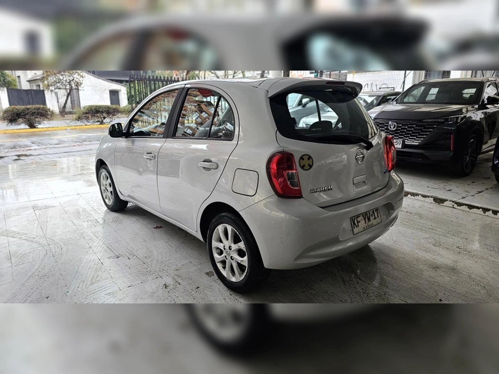 Nissan 180 MARCH 1.6 SENSE AC AT 2018 2018 - Foto 5 de 20