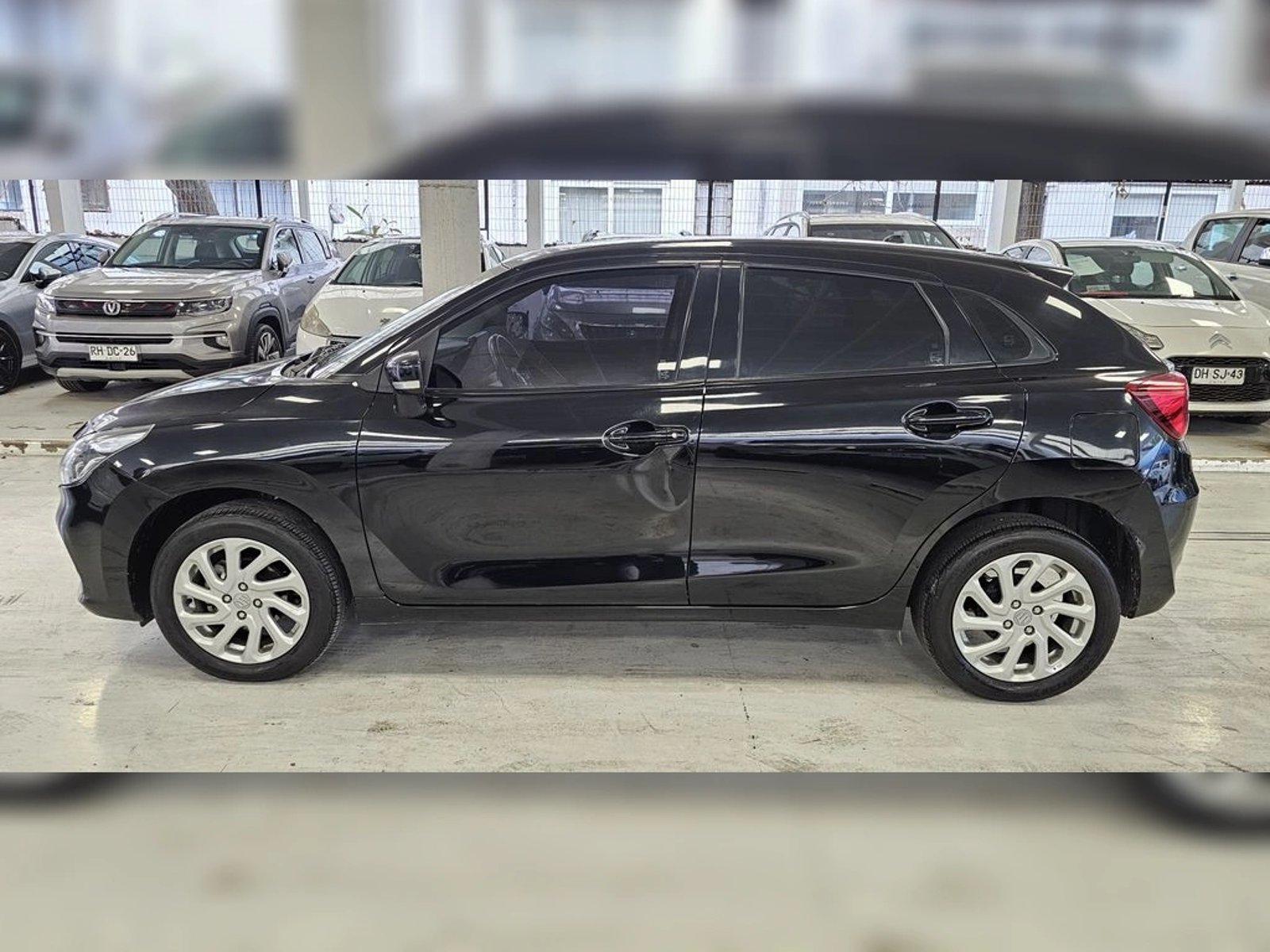 SUZUKI BALENO BALENO 4X2 1.5 2023 - Imagen 11 de 14