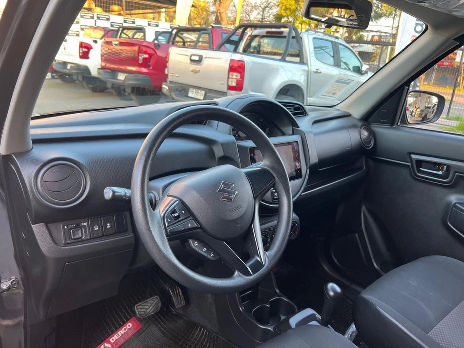 Suzuki S-PRESSO GLX 2024 - Imagen 12 de 15