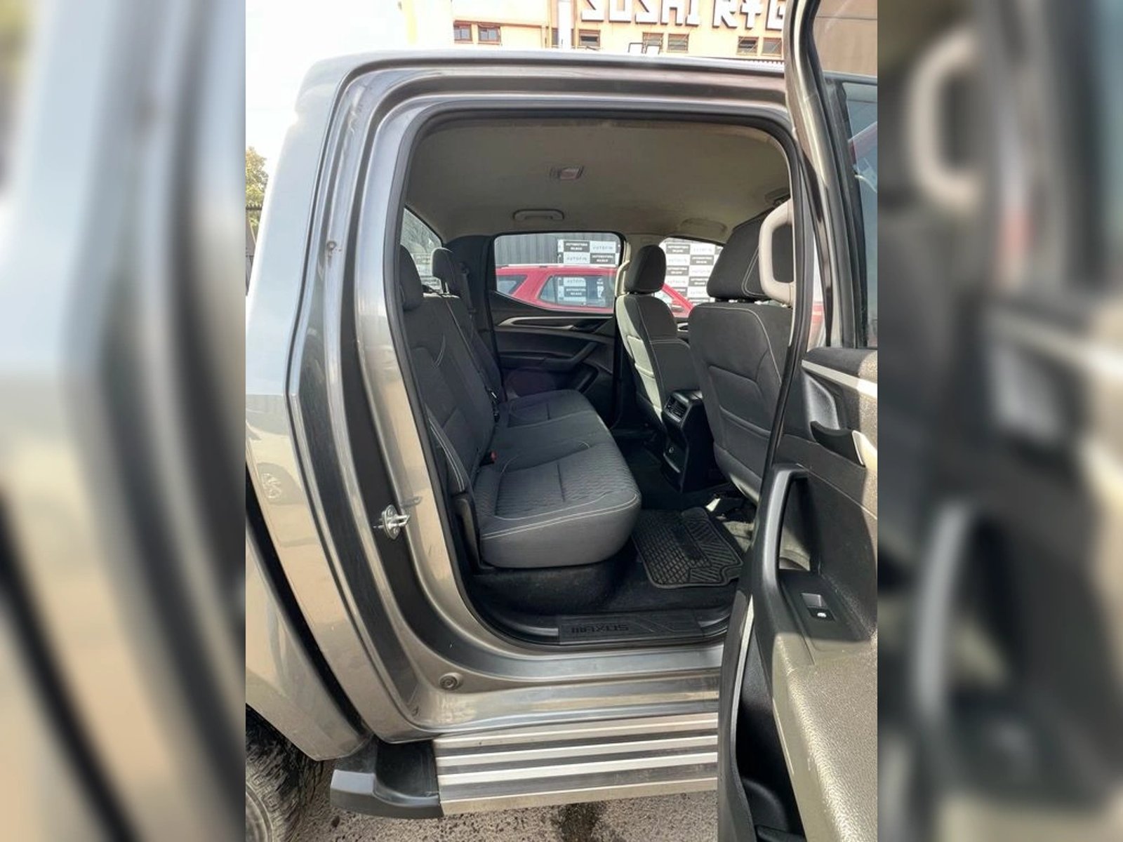 MAXUS T60 DCAB 2.8 2020 - Imagen 9 de 12