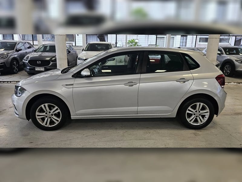 Volkswagen POLO POLO 1.6 AT6 COMFORTLINE AT 2019 - Imagen 6 de 20