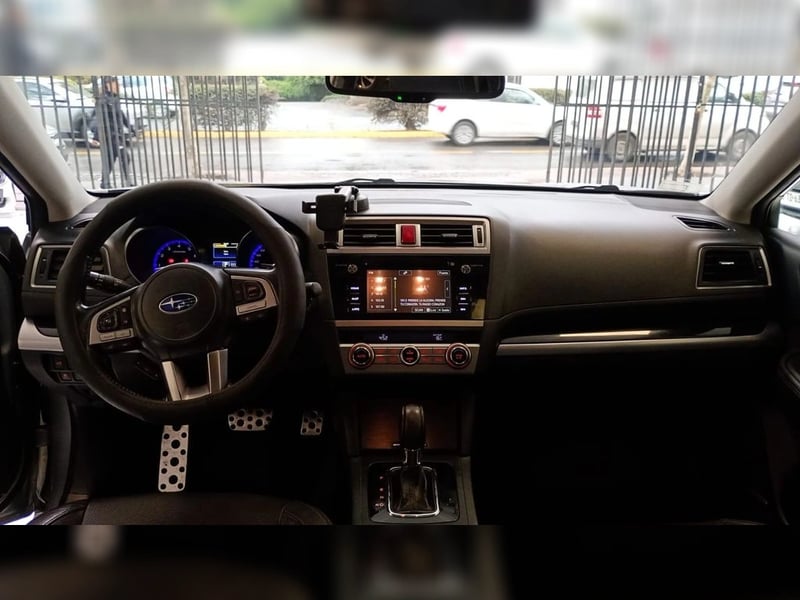 Subaru OUTBACK ALL NEW OUTBACK AWD 2.5 AUT 2017 - Imagen 13 de 20