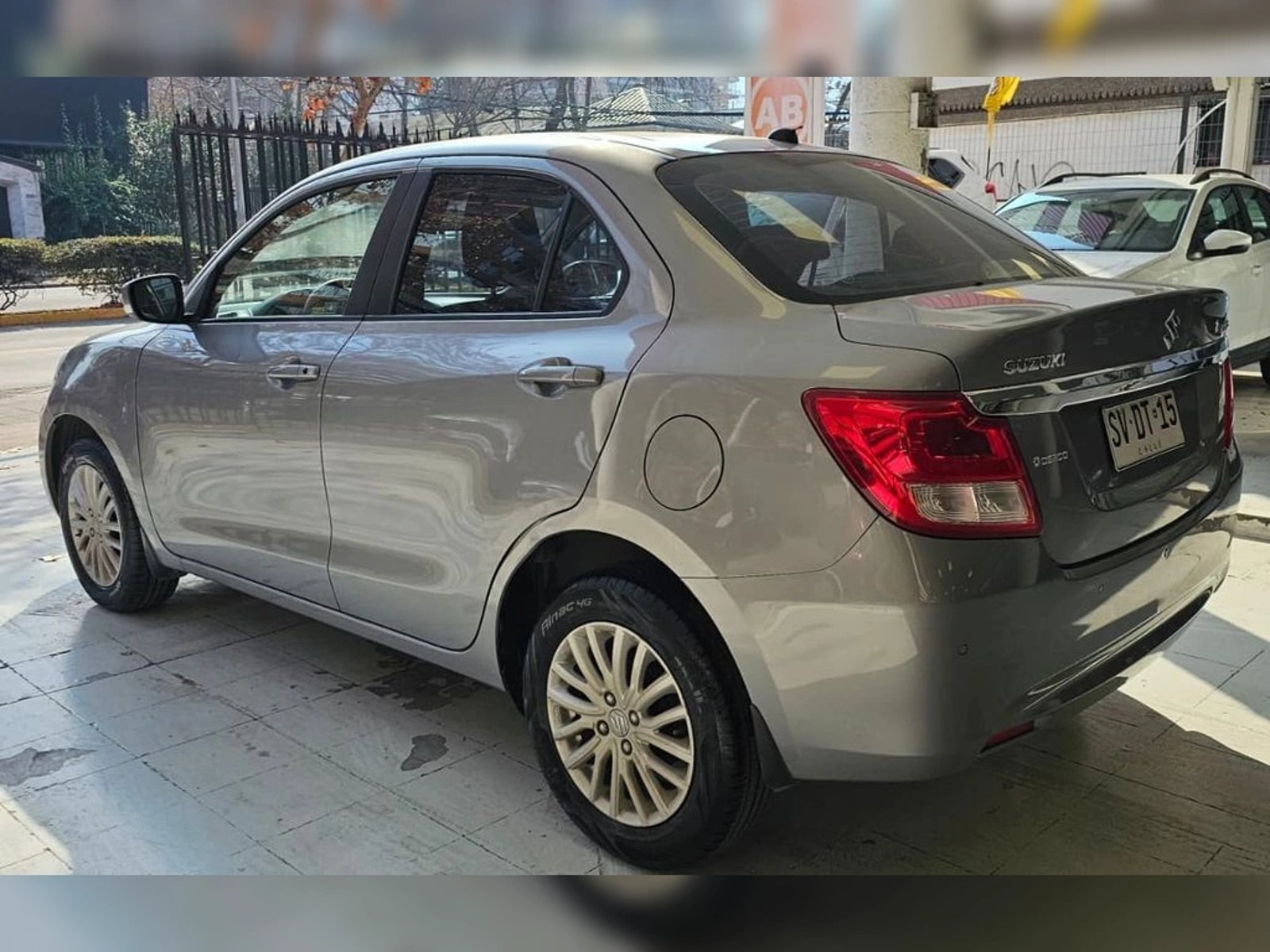 Suzuki DZIRE dzire 1.2 GL SPORT MT 2023 - Imagen 7 de 16