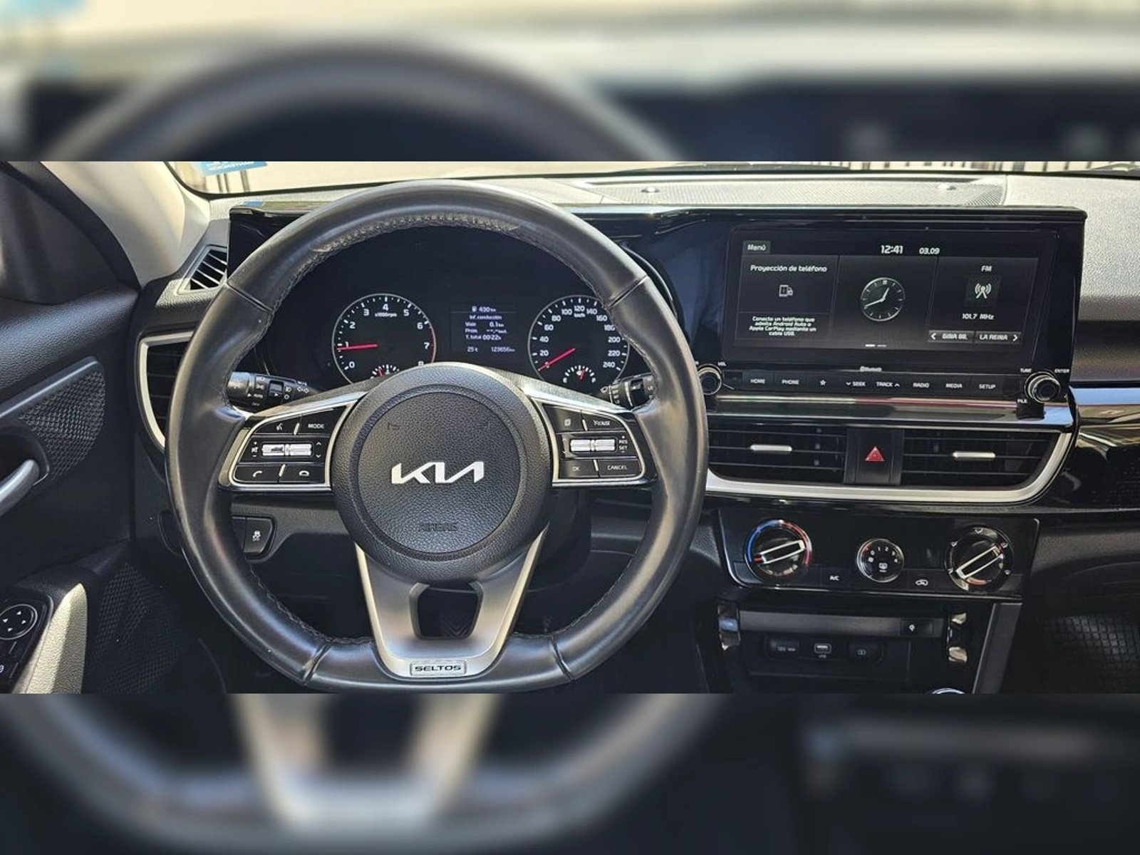 Kia STINGER kia seltos 1.6 EX MT | 2023 2023 - Imagen 15 de 17