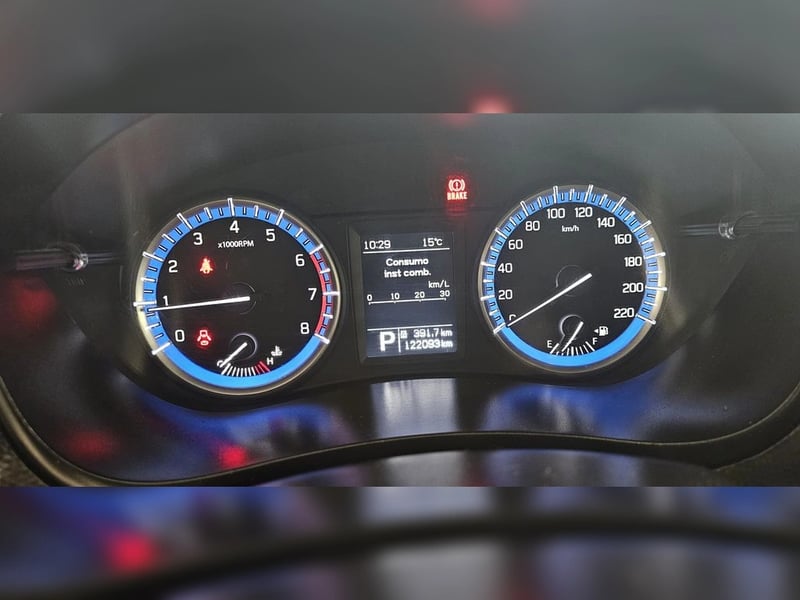Suzuki SS S-CROSS 1.6 CVT GL AT 4X2 2016 - Imagen 3 de 8