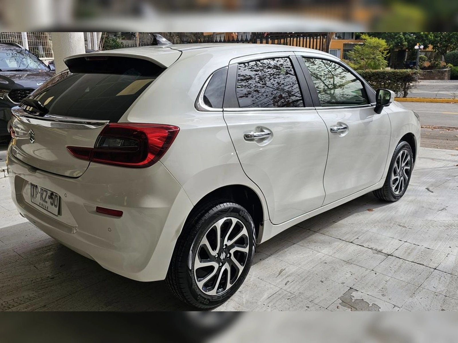 Suzuki BALENO glx 2024 - Imagen 10 de 20