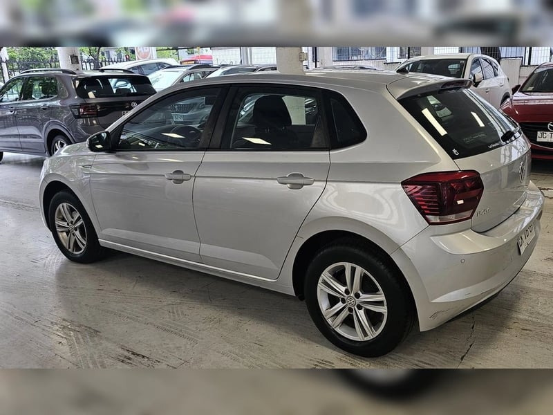 Volkswagen POLO POLO 1.6 AT6 COMFORTLINE AT 2019 - Imagen 7 de 20