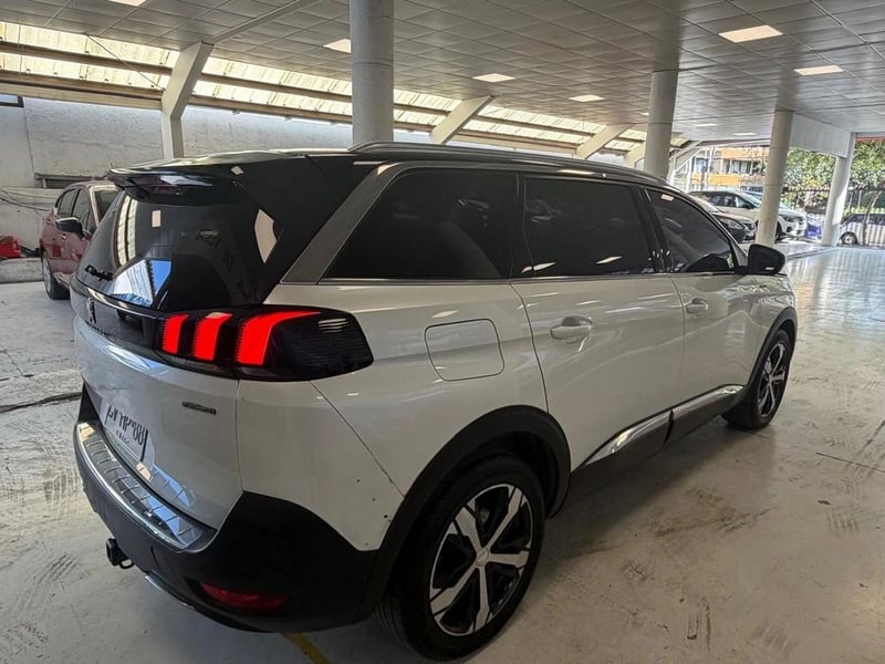 Peugeot 5008 GT LINE 2020 - Imagen 8 de 14