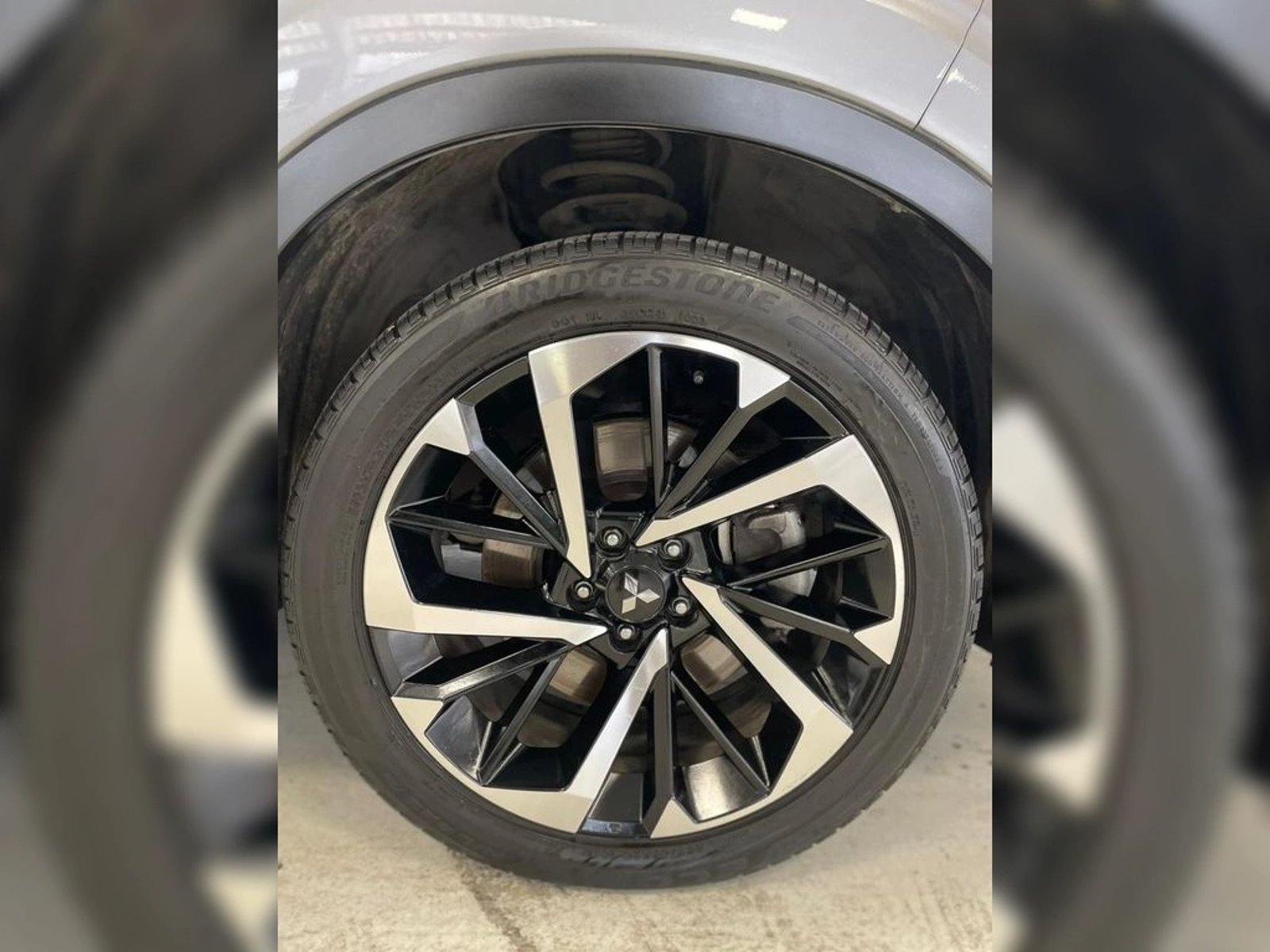 MITSUBISHI OUTLANDER 2.4 GLX + AT 4X4 2023 - Imagen 7 de 16