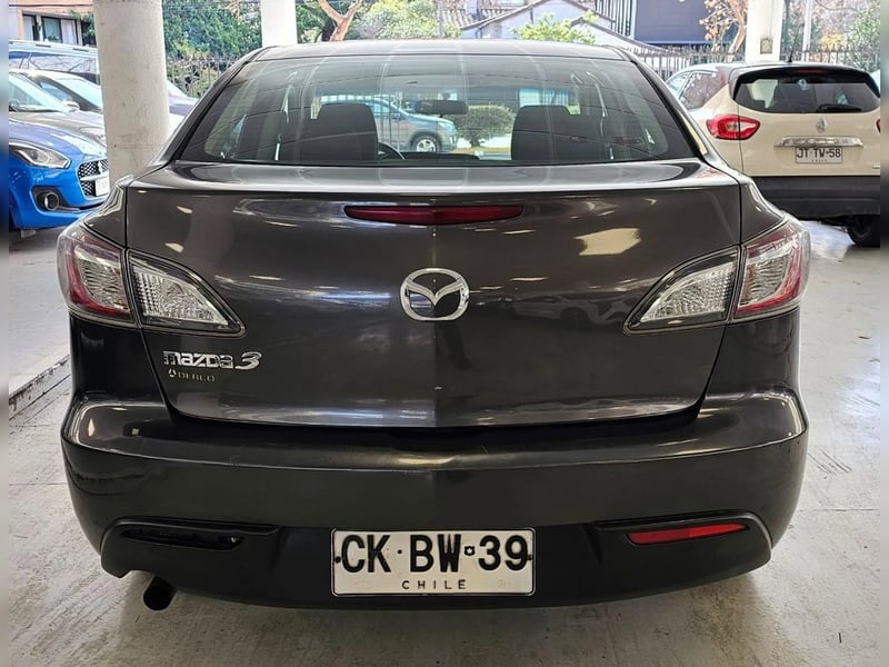 Mazda 3 SEDAN SEDAN 2010 - Imagen 6 de 17