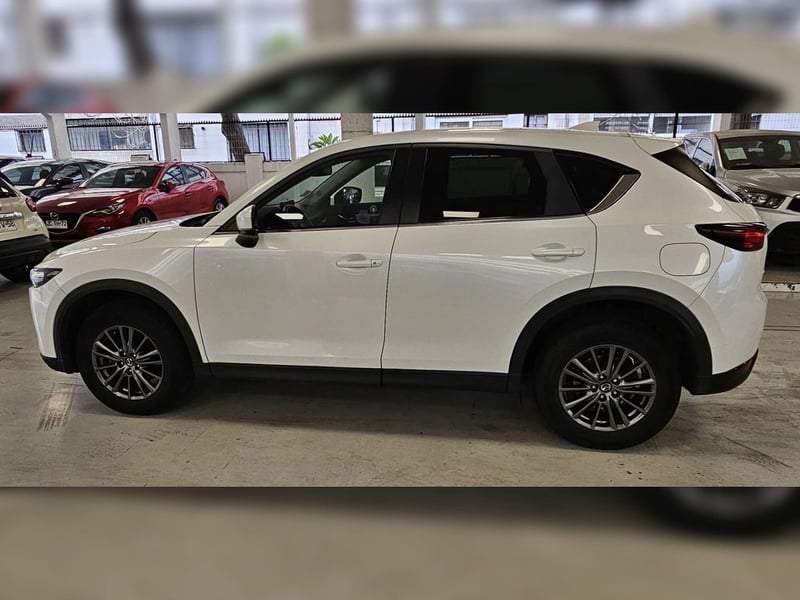 Mazda 323 CX5 2.0 R IPM MT 2020 - Imagen 11 de 20