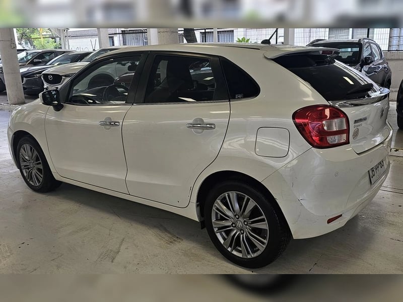 Suzuki BALENO Baleno glx at 2017 - Imagen 11 de 20