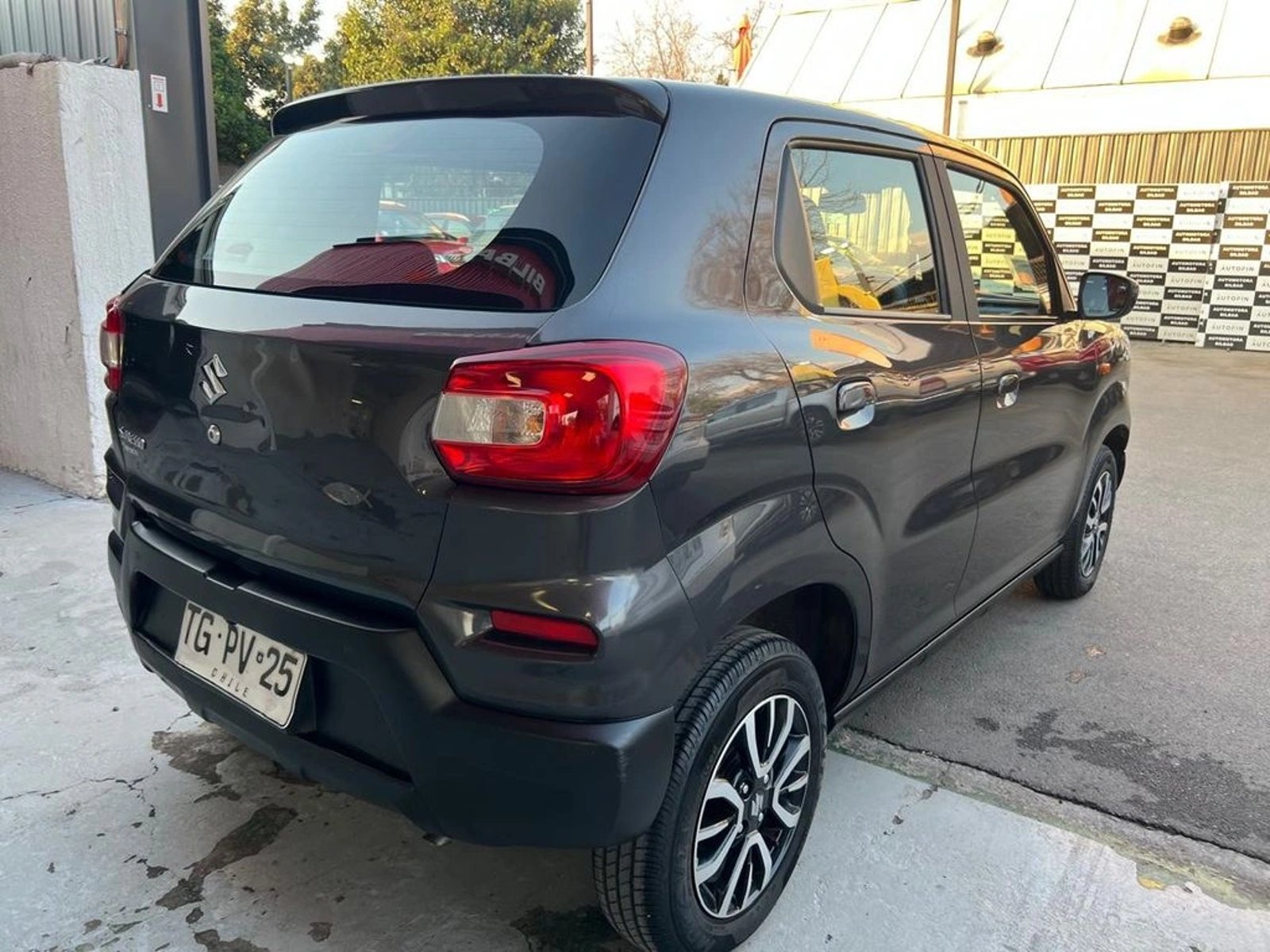 Suzuki S-PRESSO GLX 2024 - Imagen 6 de 15