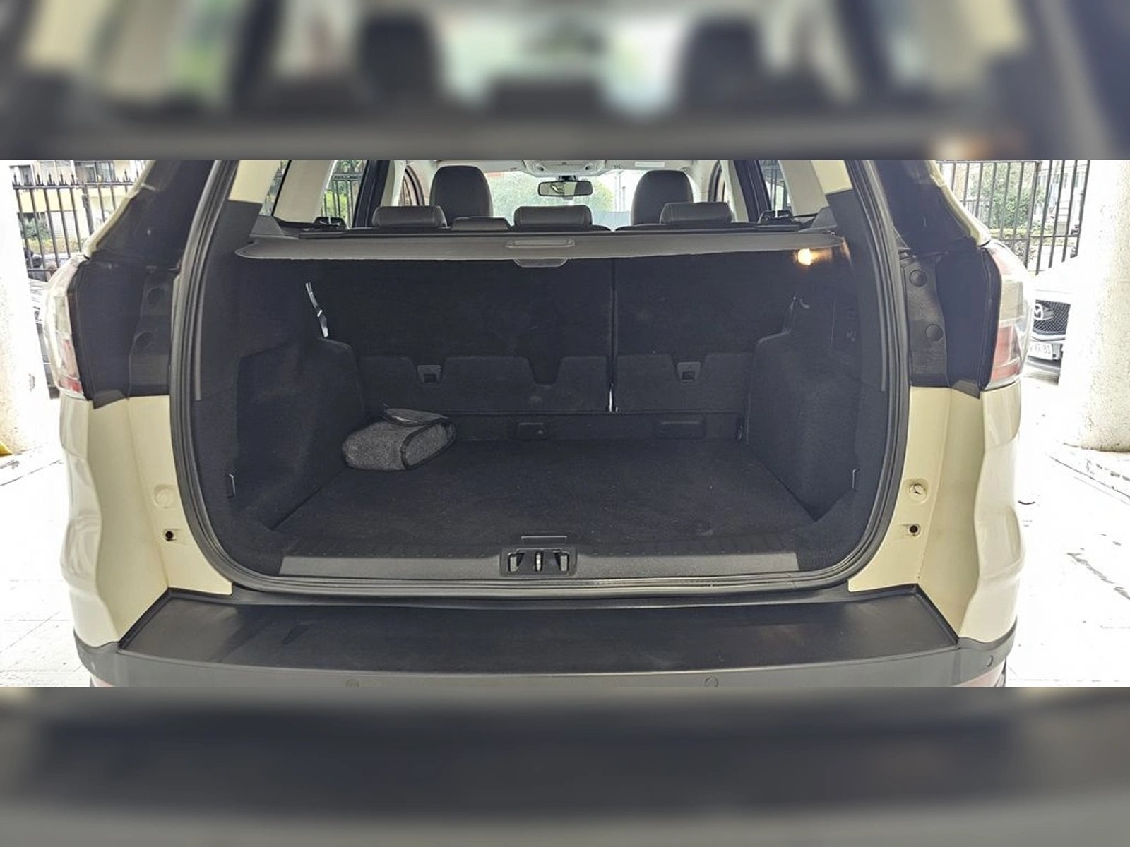 Ford T ESCAPE 2.0 2017 - Imagen 15 de 19