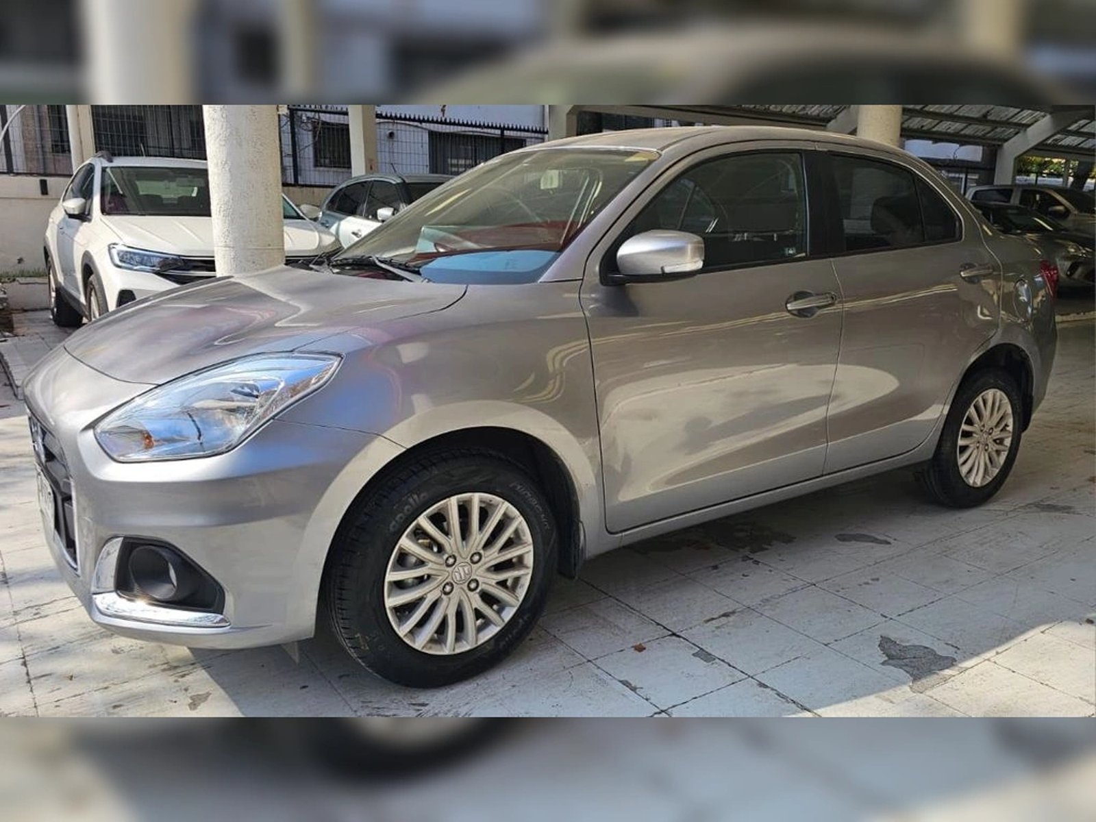 Suzuki DZIRE dzire 1.2 GL SPORT MT 2023 - Foto 3 de 16