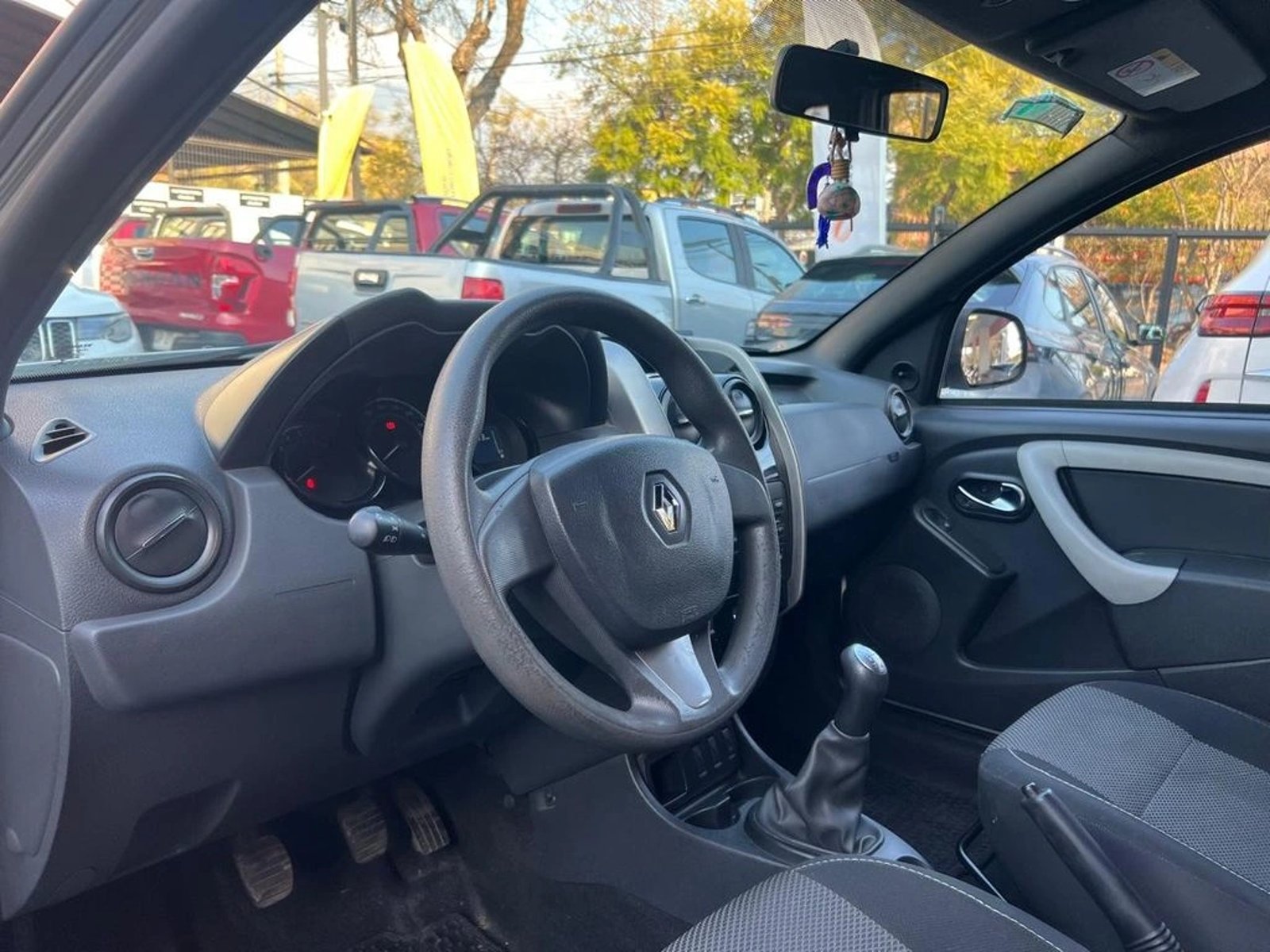 Renault DUSTER GL 2018 - Imagen 10 de 12