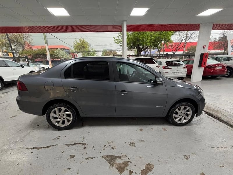 Volkswagen GOL voyage highline MT 2022 - Imagen 4 de 12