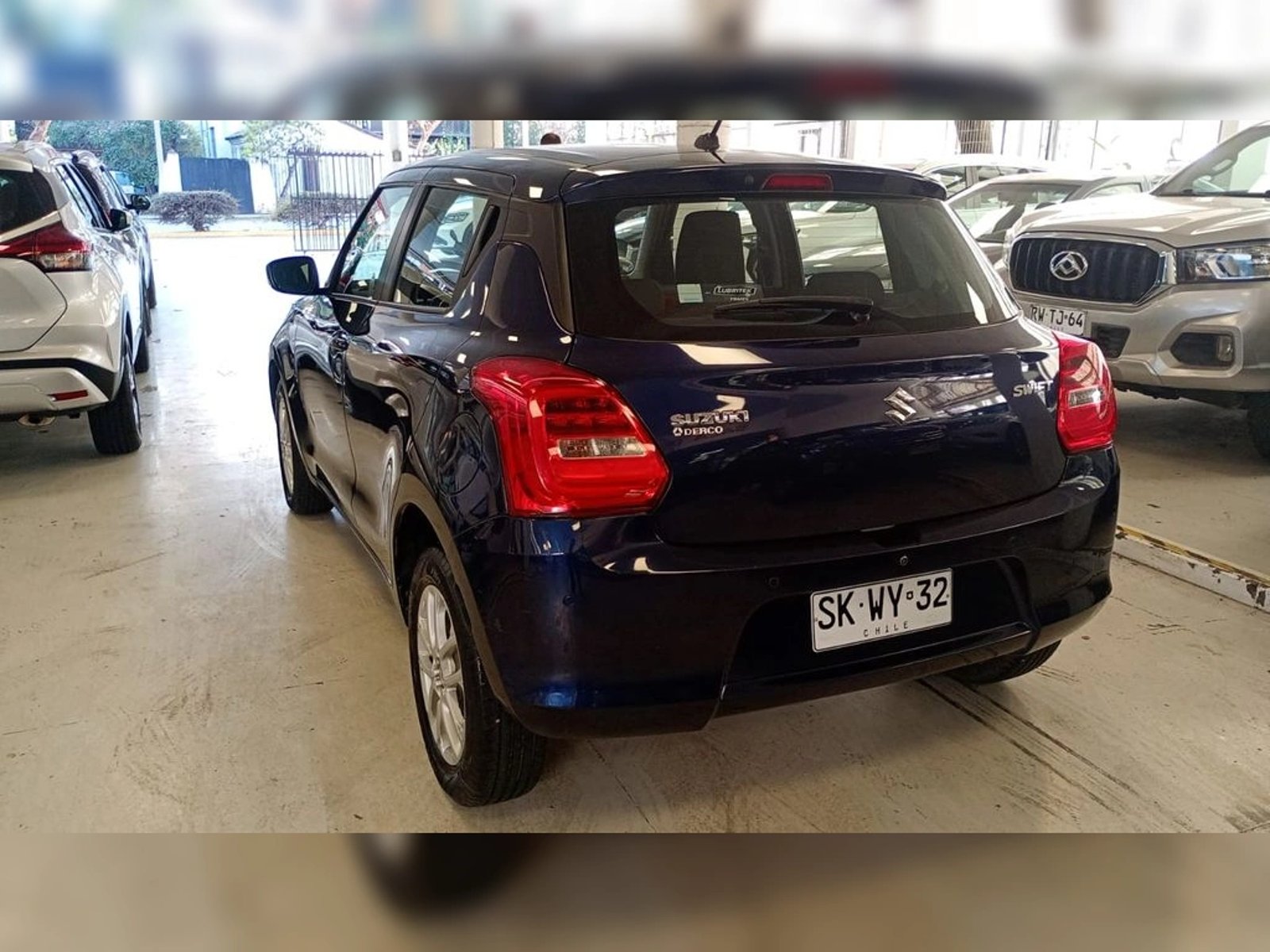 Suzuki SWIFT SPORT Swift  GL SPORT AT 2023 - Foto 3 de 16