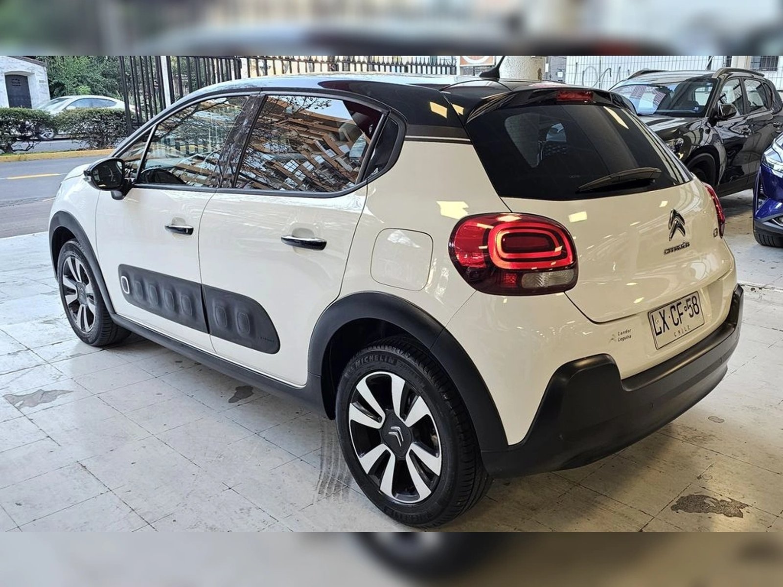 Citroën C3 BLUEHDI 1.5 2020 - Imagen 8 de 19