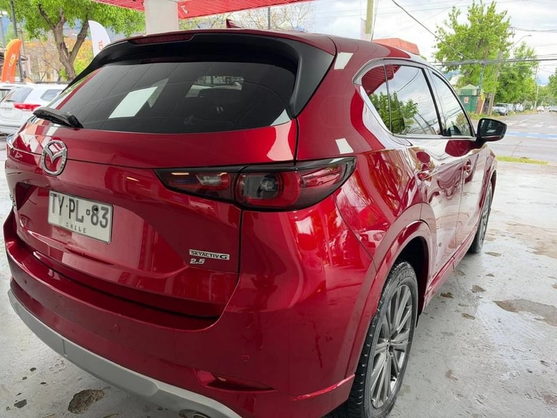 Mazda CX-5 SIGNATURE 2025 - Imagen 8 de 9