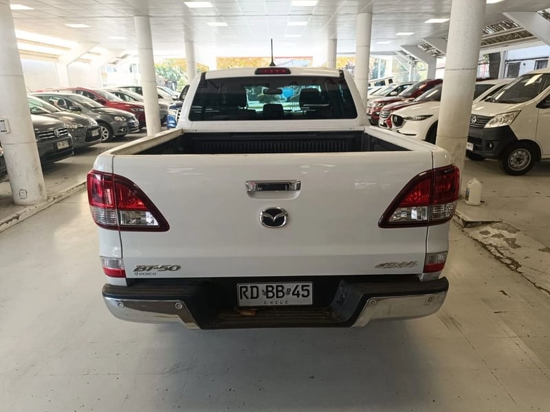 Mazda BT-50 DCAB 4X4 2.2 Mt 2021 - Imagen 6 de 14
