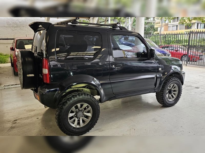 Suzuki SS Jimny JLX 1.3 2017 - Imagen 8 de 20