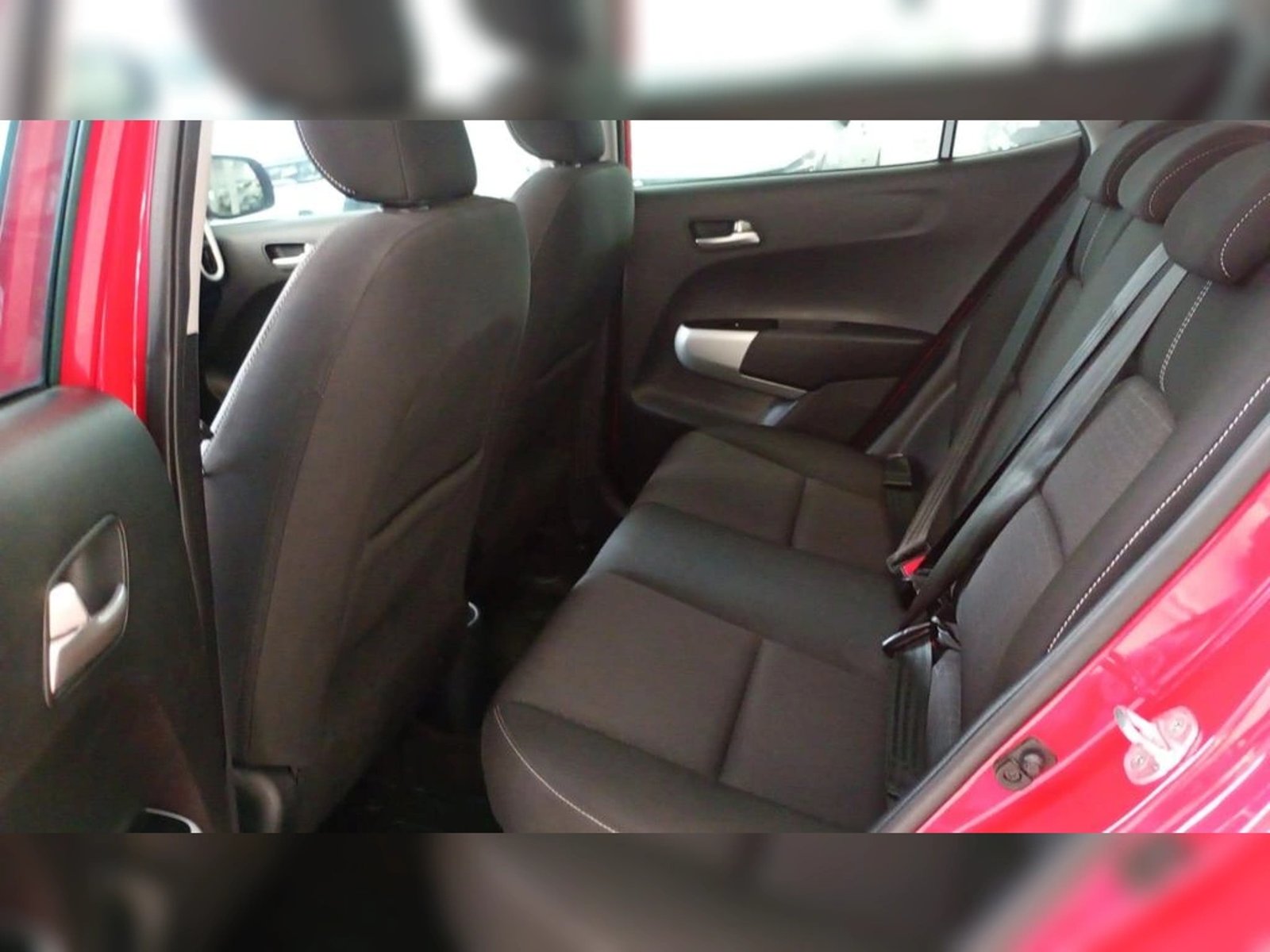 Kia MORNING MORNING MPI 1.2 2021 - Imagen 10 de 17