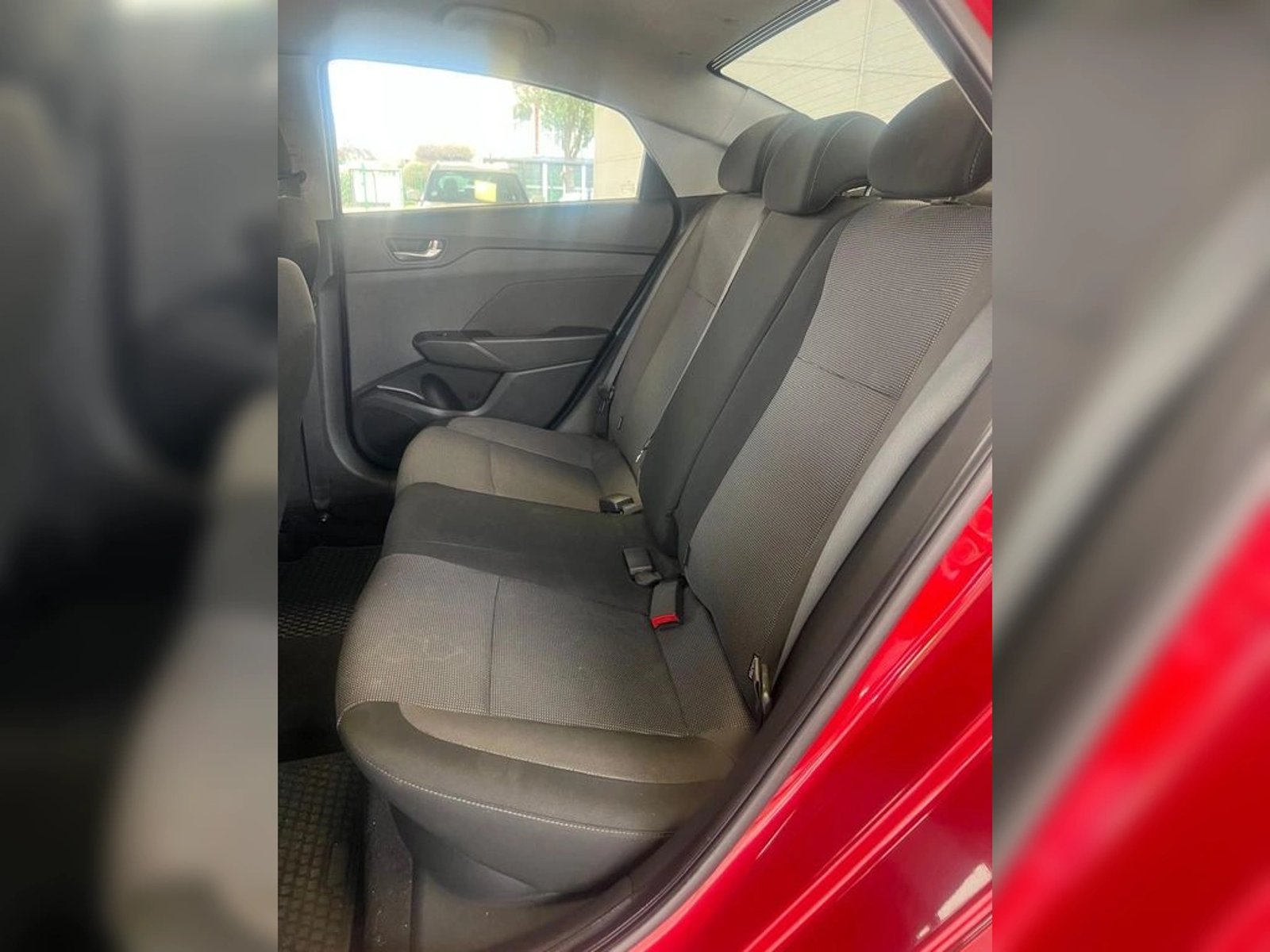 Hyundai ACCENT gl 2022 - Imagen 12 de 13