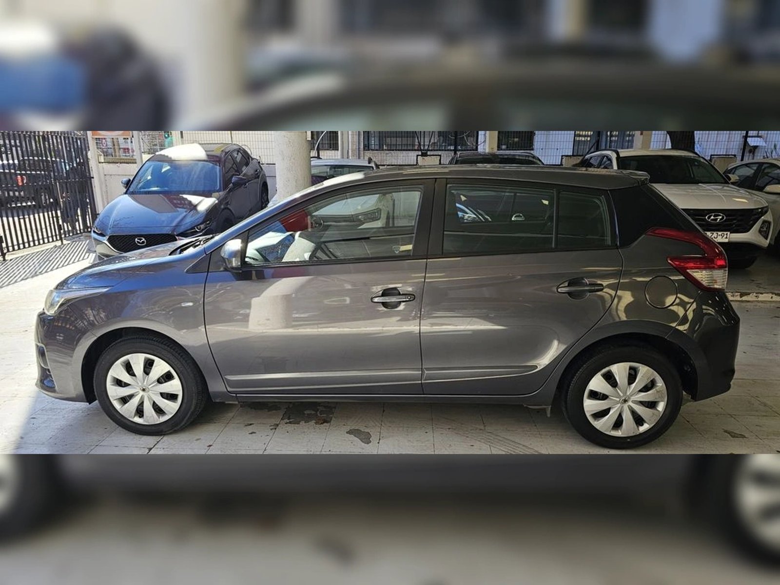 Toyota YARIS 1.5 SPORT GLI  AT 2017 - Foto 2 de 11