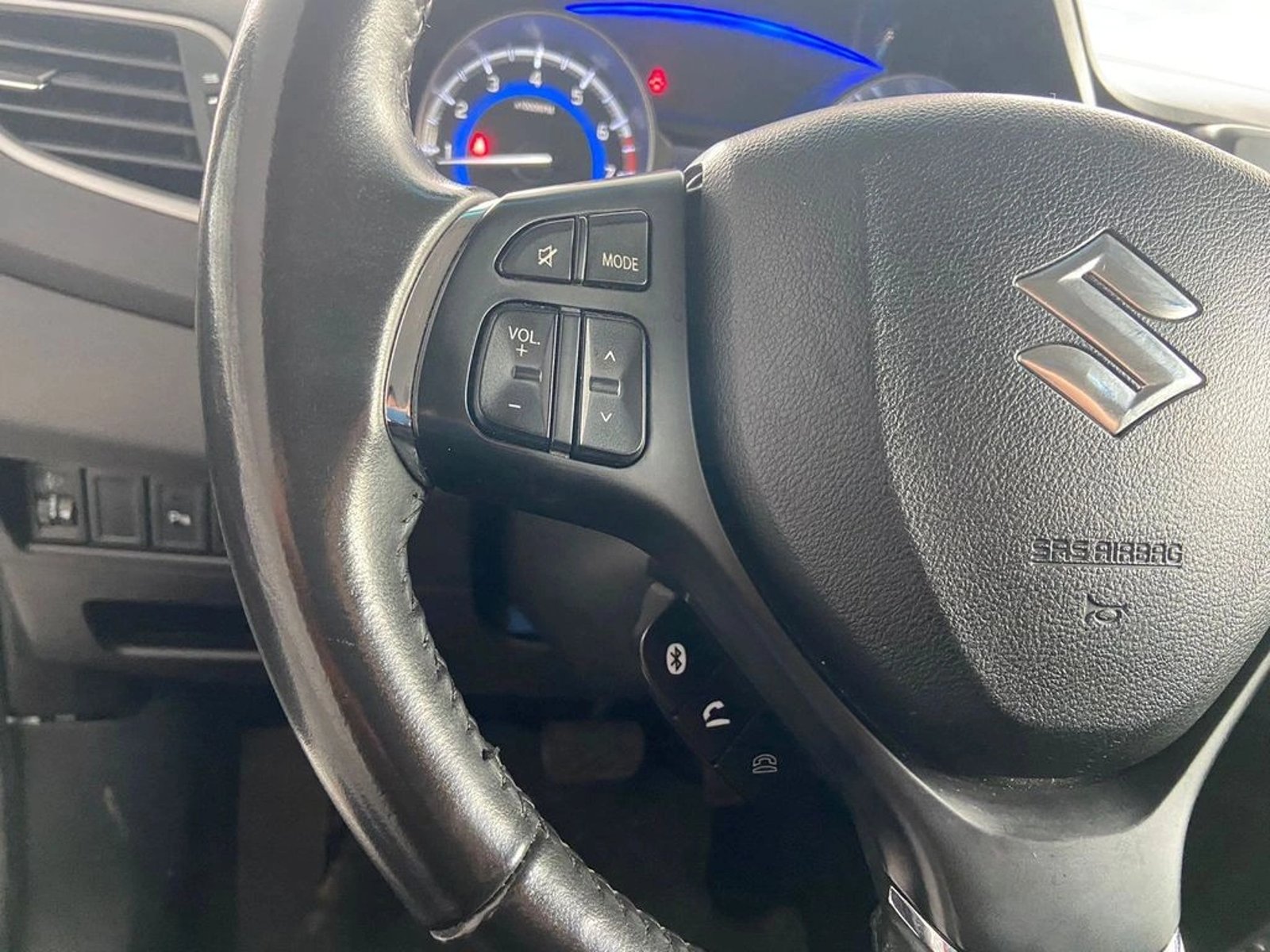 SUZUKI BALENO 1.4 AT AC 2AB BT 2022 - Imagen 11 de 18