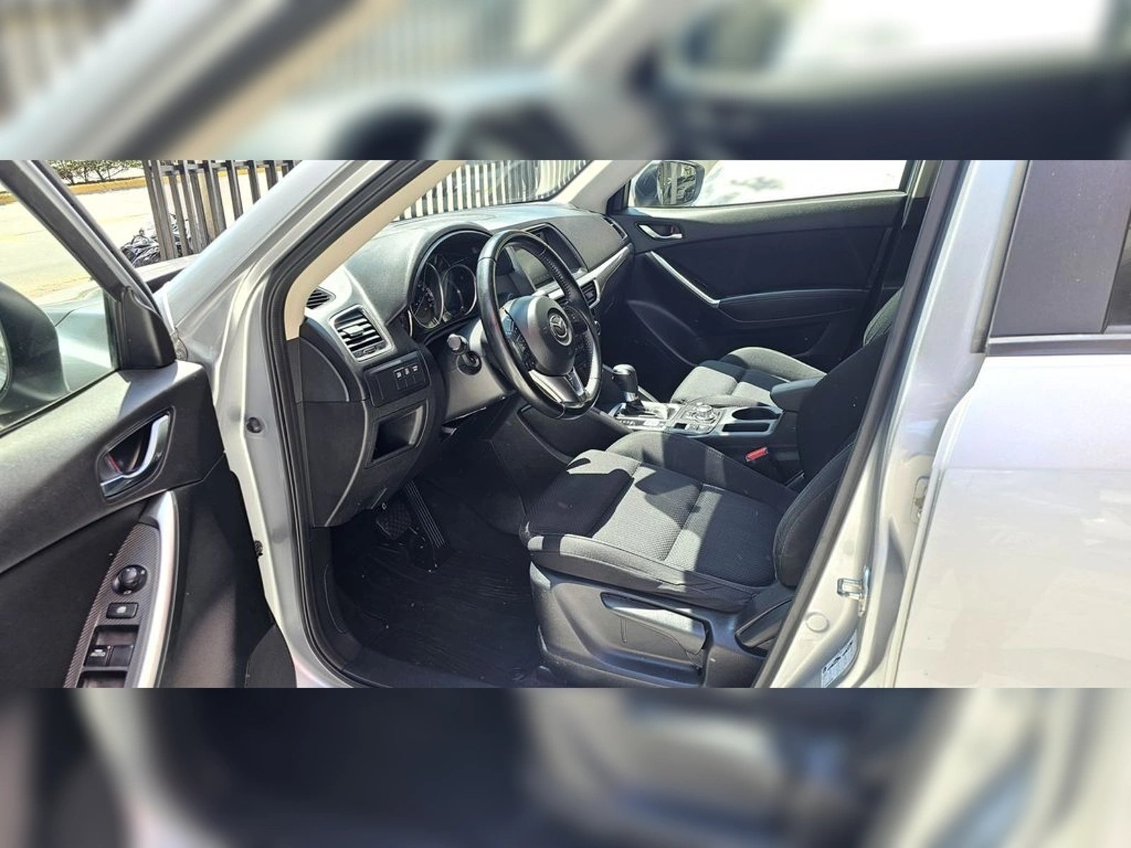 Mazda 5 MAZDA CX-5 R 2.0 AUT 2017 - Foto 3 de 14