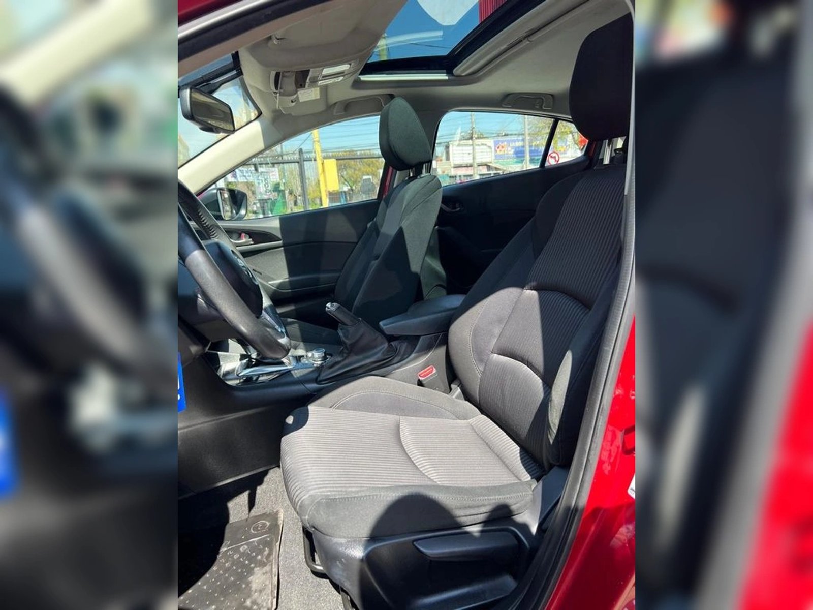 Mazda 3 SEDAN 2.0 AT HWKS70 2016 - Foto 4 de 13