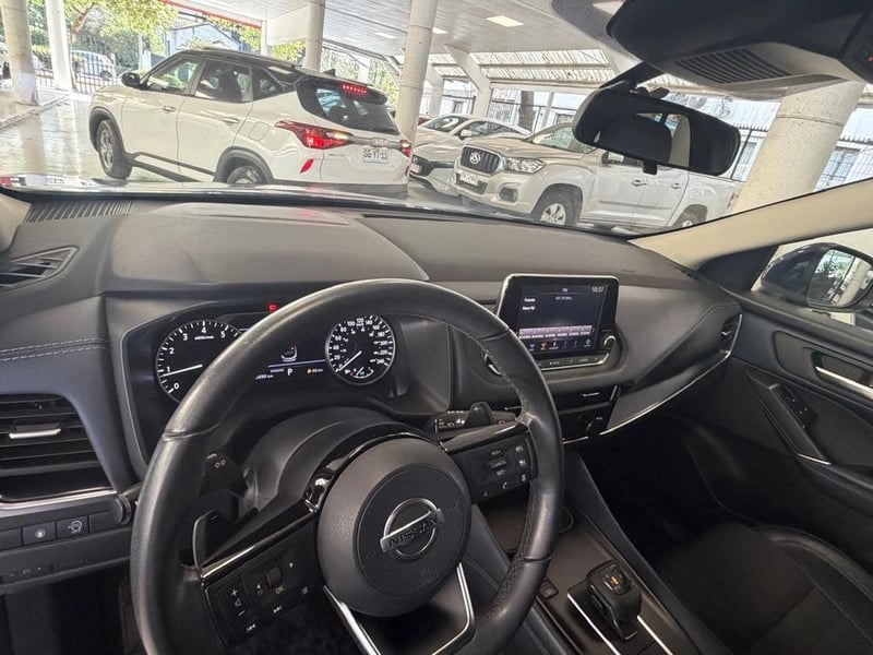 Nissan QASHQAI ADVANCE 2023 - Imagen 9 de 15
