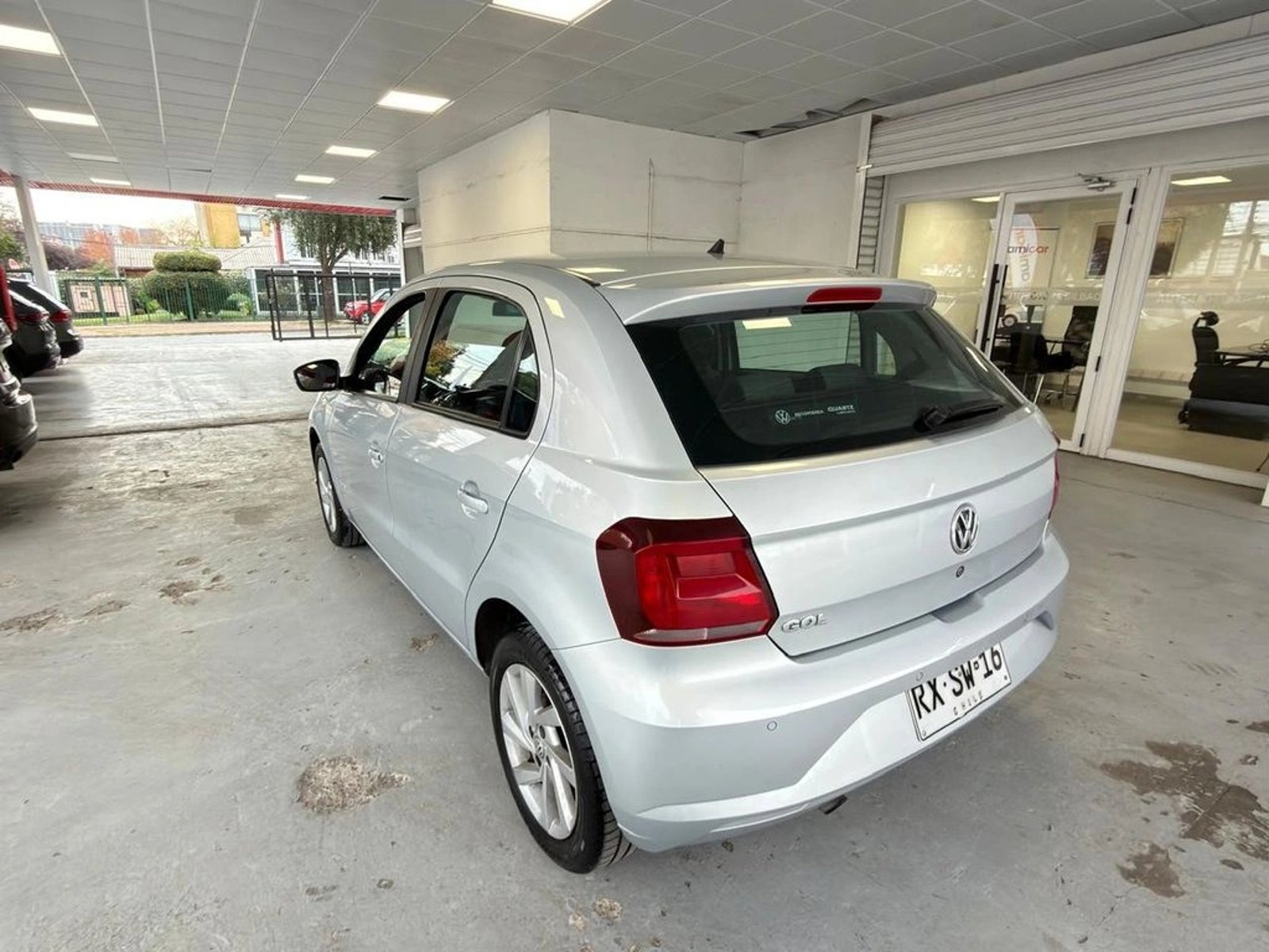 VOLKSWAGEN GOL HB 1.6 2022 - Imagen 6 de 14