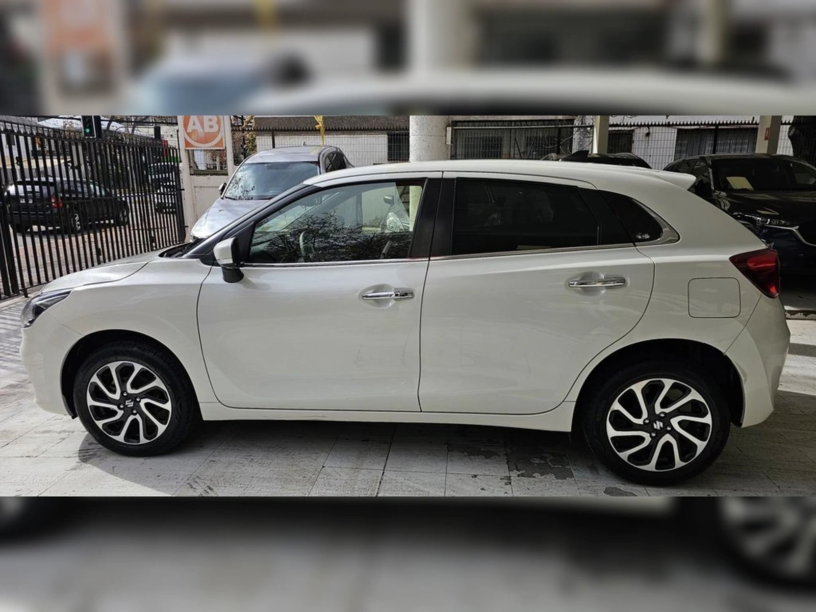 Suzuki BALENO glx 2024 - Foto 4 de 20