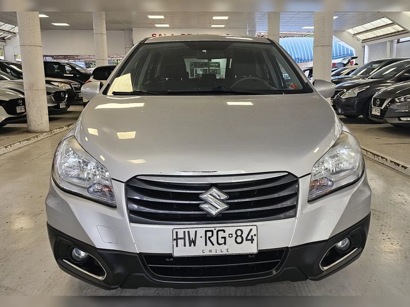 Suzuki SS S-CROSS 1.6 CVT GL AT 4X2 2016 - Imagen 5 de 8