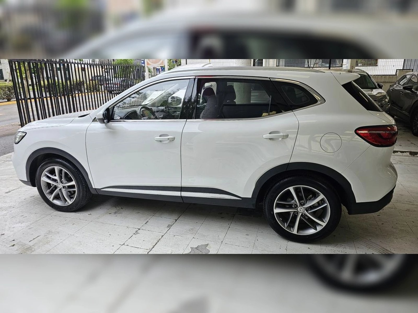 MG GT MG HS 1.5 DLX MT 2021 2021 - Foto 4 de 13