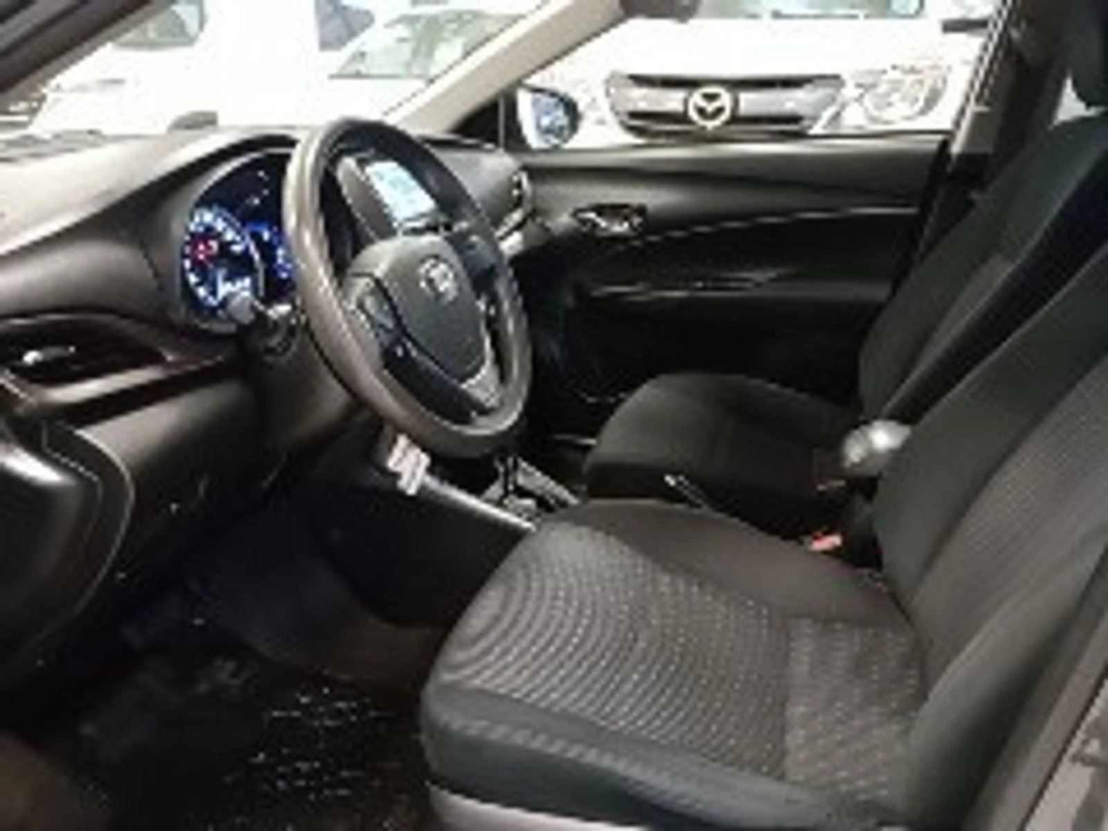 TOYOTA YARIS Yaris AT 2022 - Imagen 11 de 13