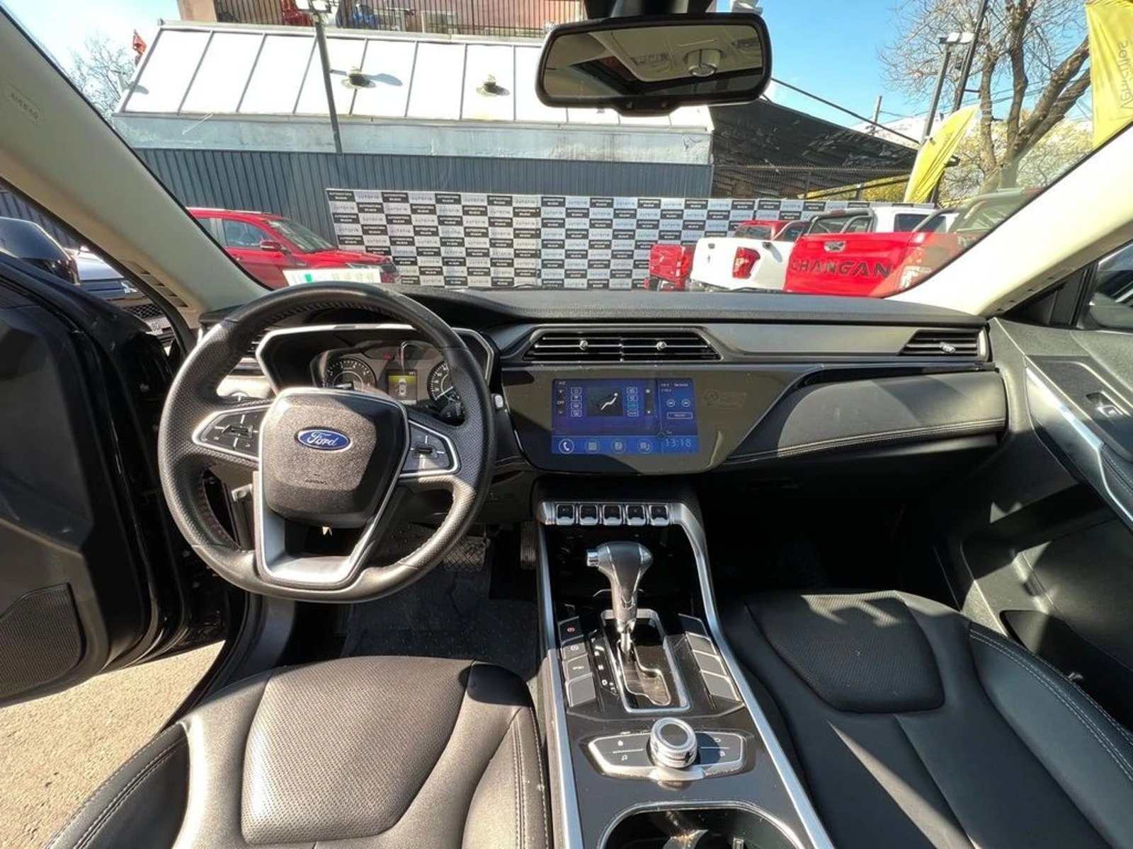 Ford TERRITORY TREND 2022 - Imagen 14 de 18