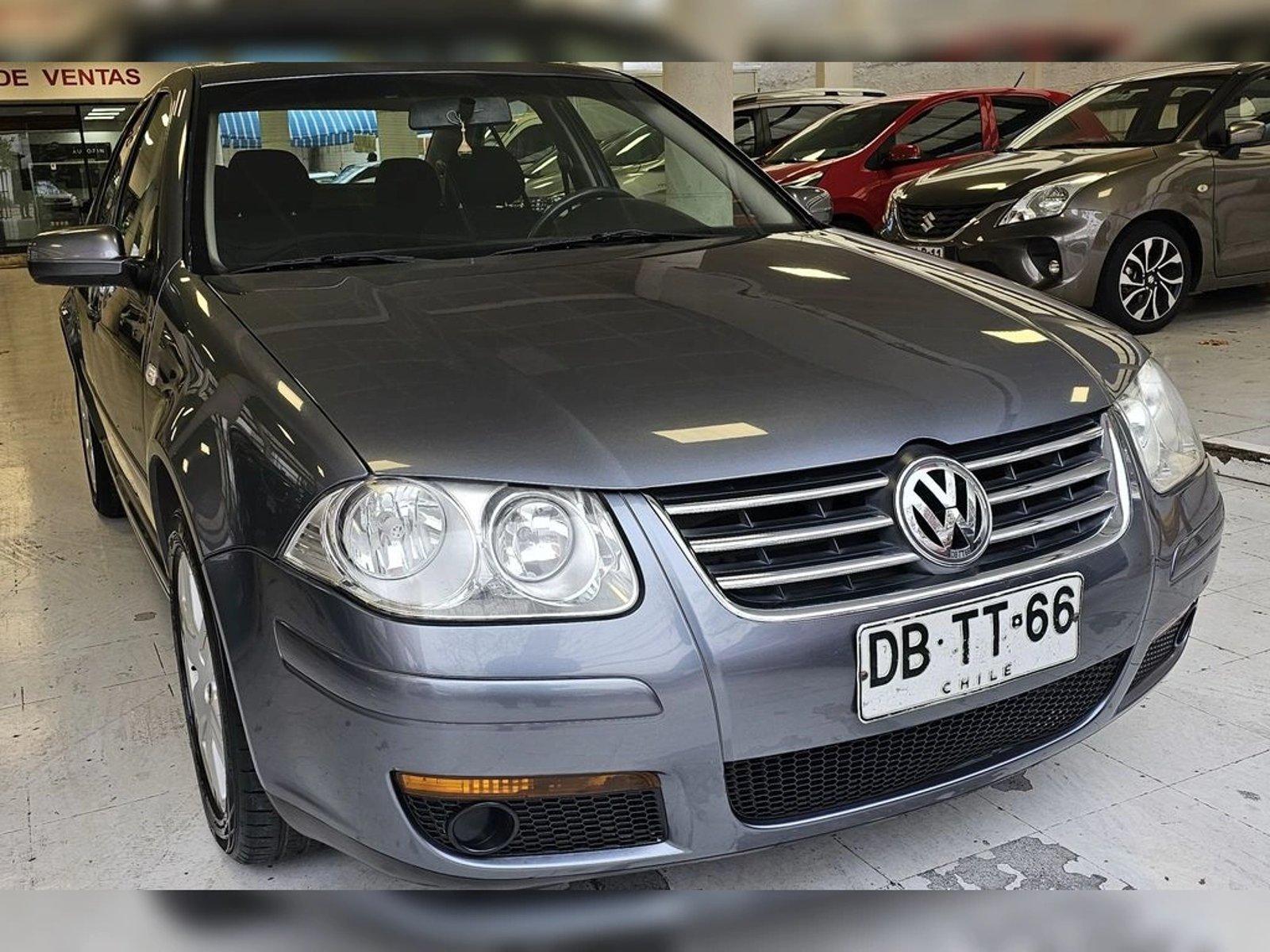 Volkswagen BORA A4 TRENDLINE SKY 2011 - Imagen 13 de 20