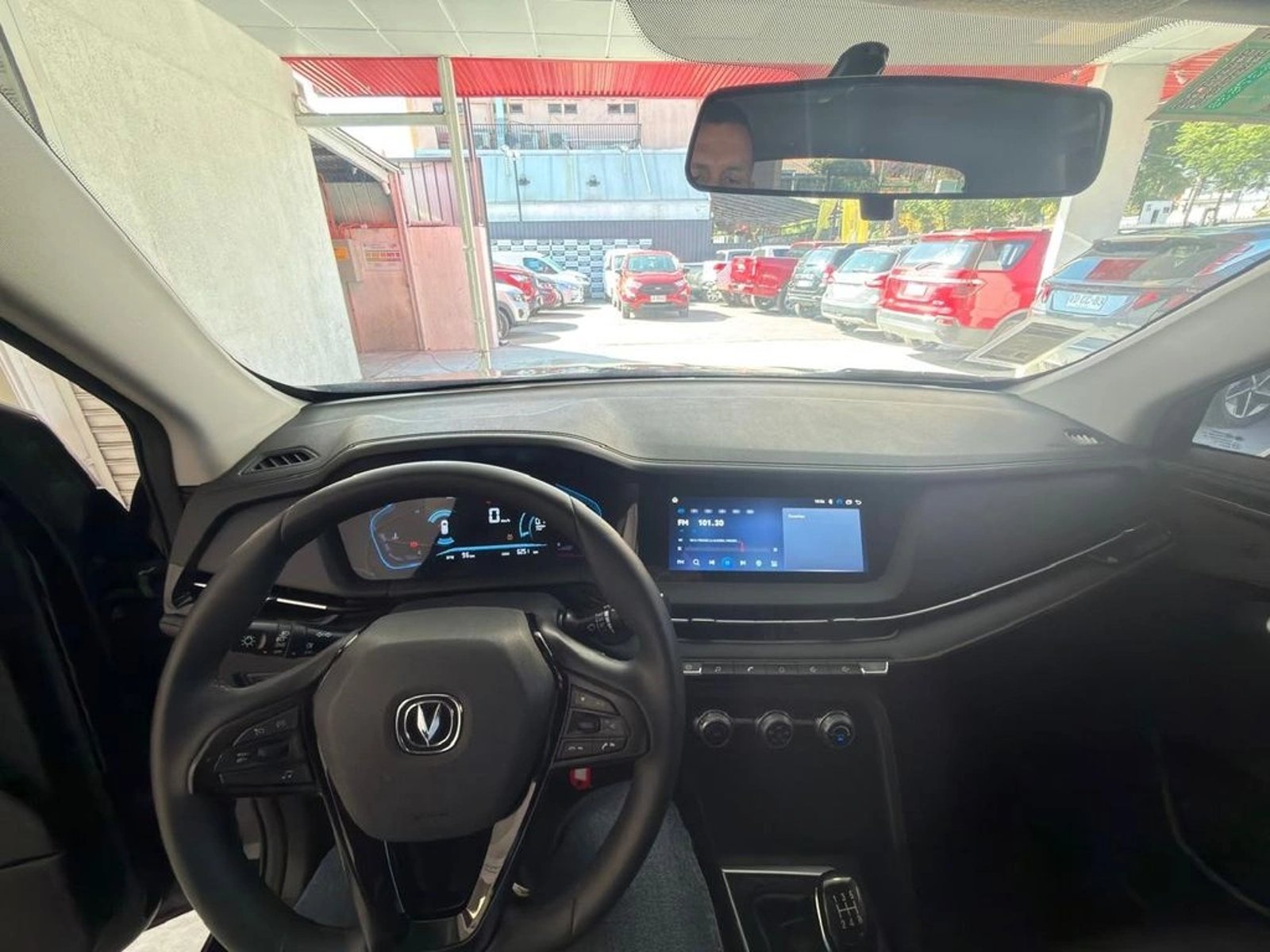 CHANGAN CS15 CS15 LUXURY 2026 - Imagen 12 de 13