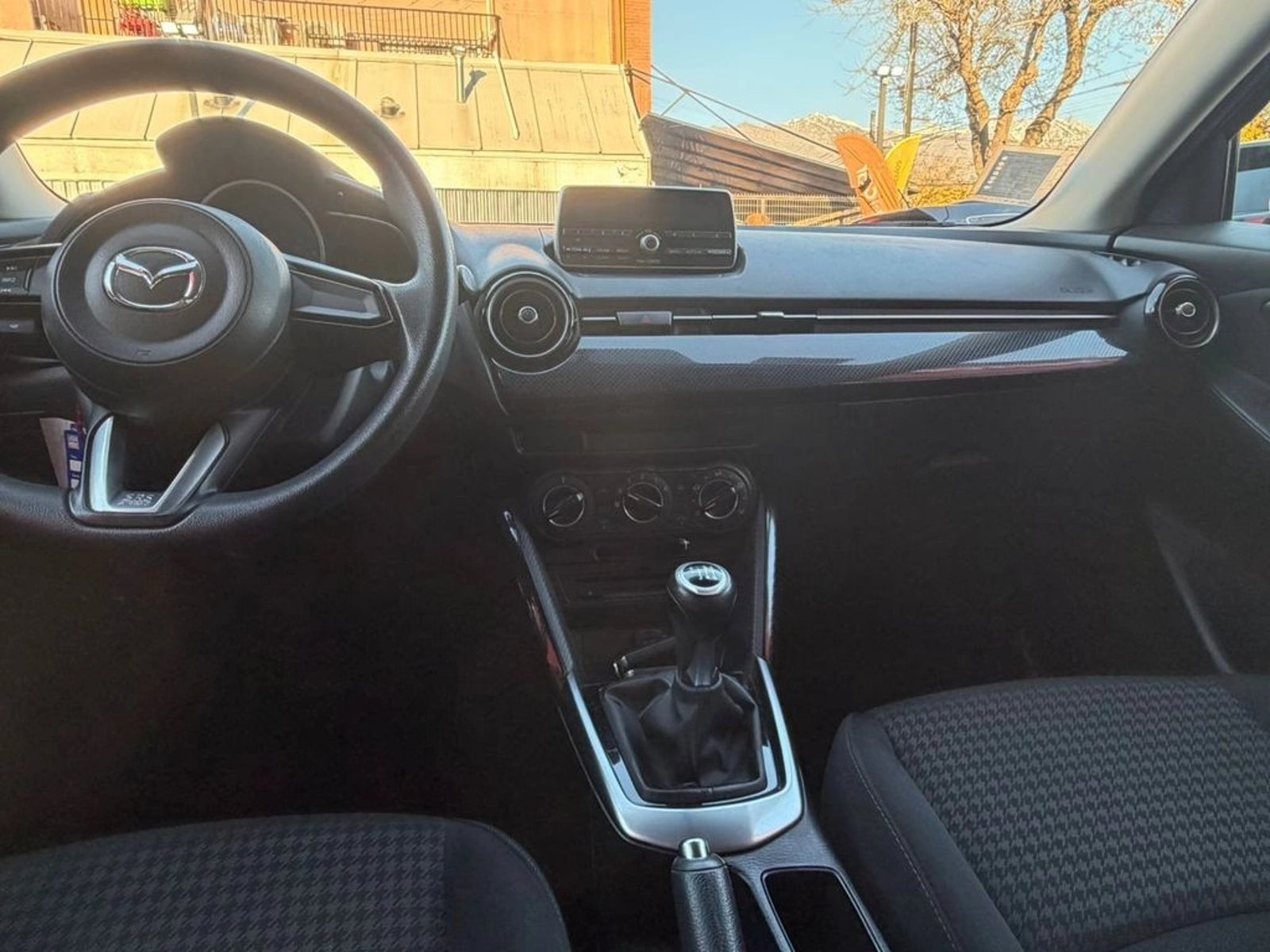 Mazda 2 SPORT SPORT HB 2019 - Imagen 7 de 11