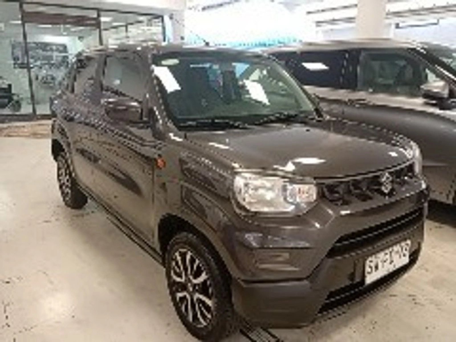 SUZUKI S-PRESSO SPRESSO 1.0 GLX PLUS MT 2023 - Imagen 3 de 12