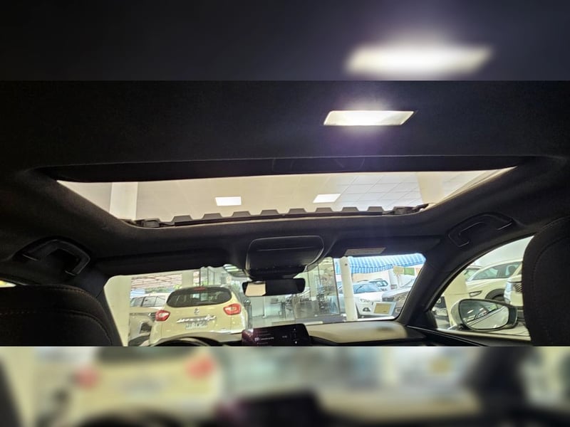 Mazda 3 SPORT CORE AT 2025 2025 - Imagen 11 de 15