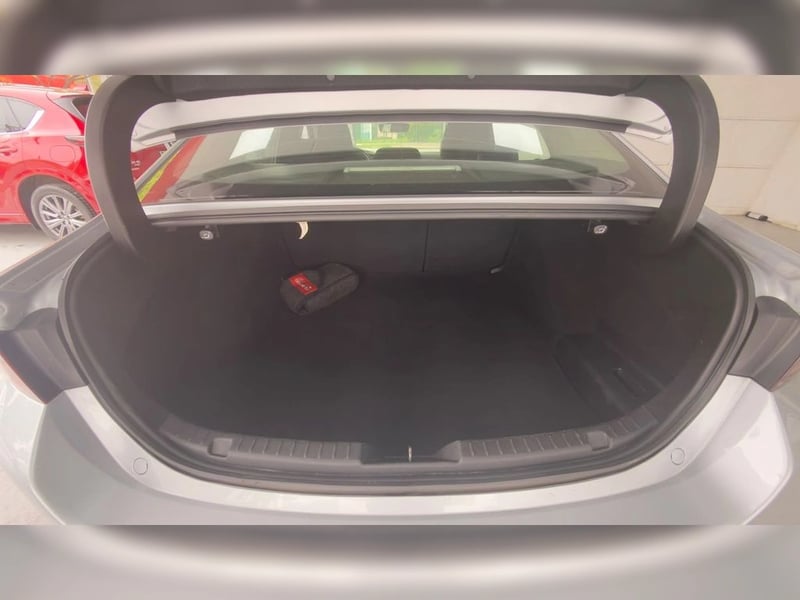 Mazda 3 SEDAN ALL NEW 3 2.0 2021 - Imagen 11 de 15